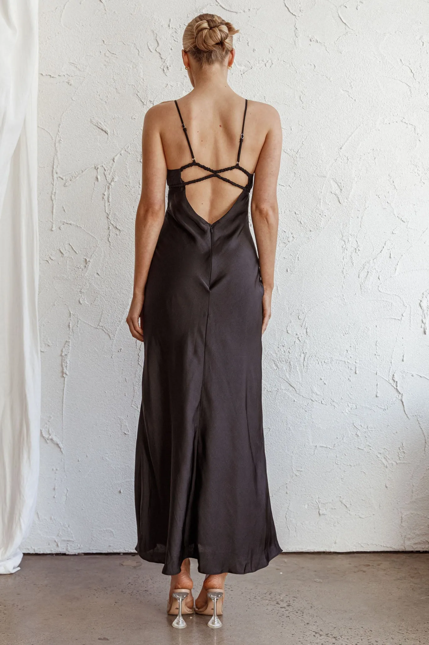 From Above V-Back Midi Dress Black