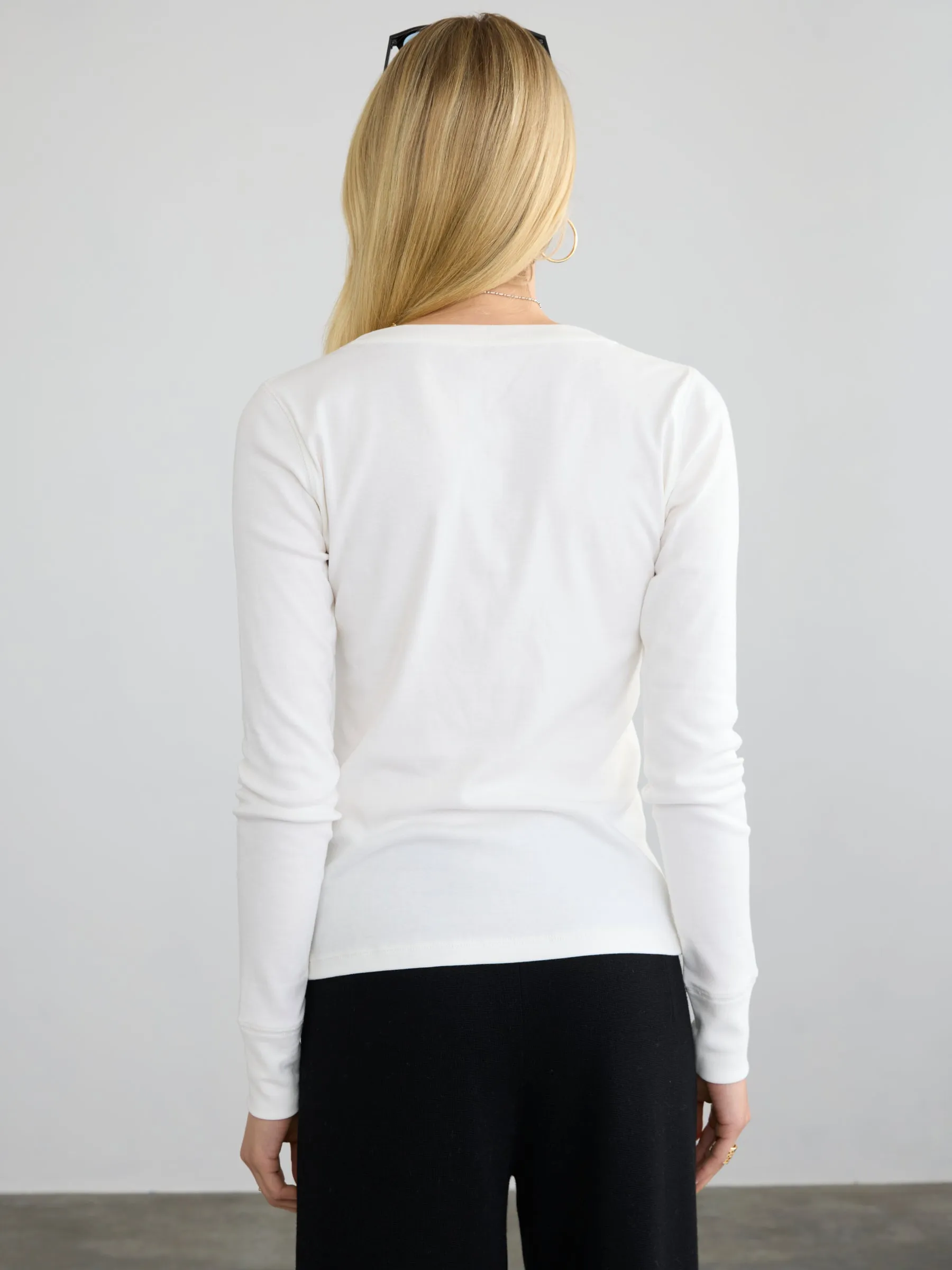 RIBBED COTTON L/S V-NECK